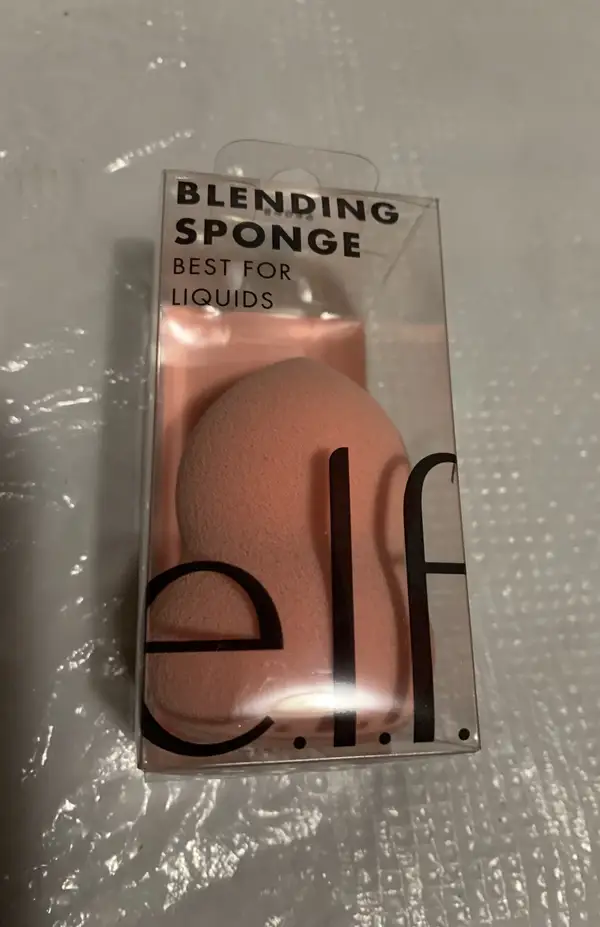 Продам оригінальну косметику американського бренду elf