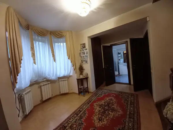 Продается будинок у Бучі