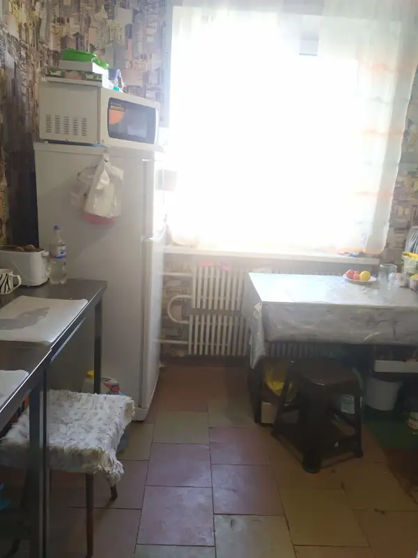 Продам 3-ком г.Каменское левый берег