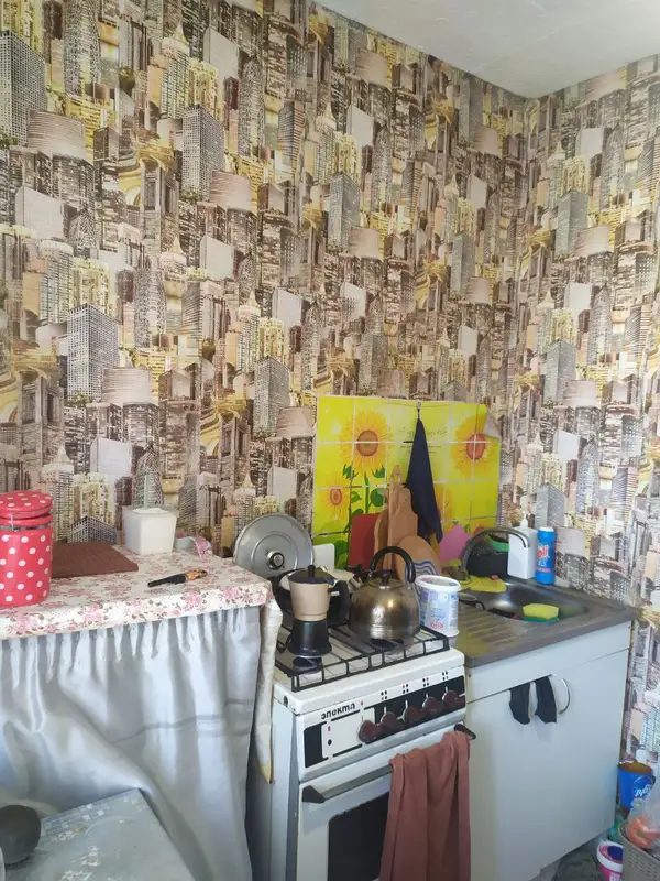 Продам 3-ком г.Каменское левый берег